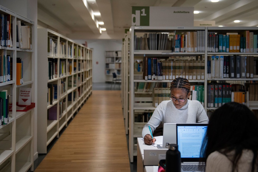 Le taux d’inscription des réfugiés dans l’enseignement supérieur atteint 7 %