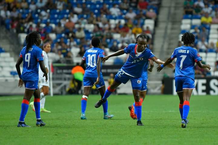 Haïti écrase le Mexique à Monterrey et se rapproche du Mondial 2023
