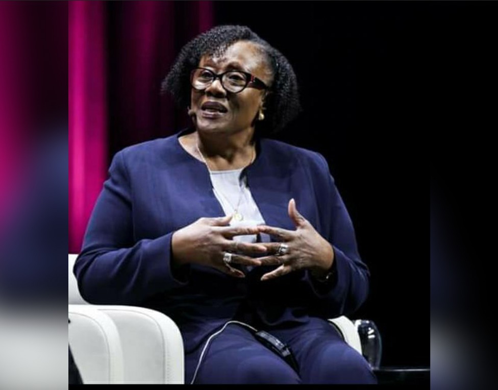 Monique André, membre de la Commission de normalisation de la FHF, valorise les joueuses haïtiennes ayant participé à la 9e édition de la Coupe du monde féminine
