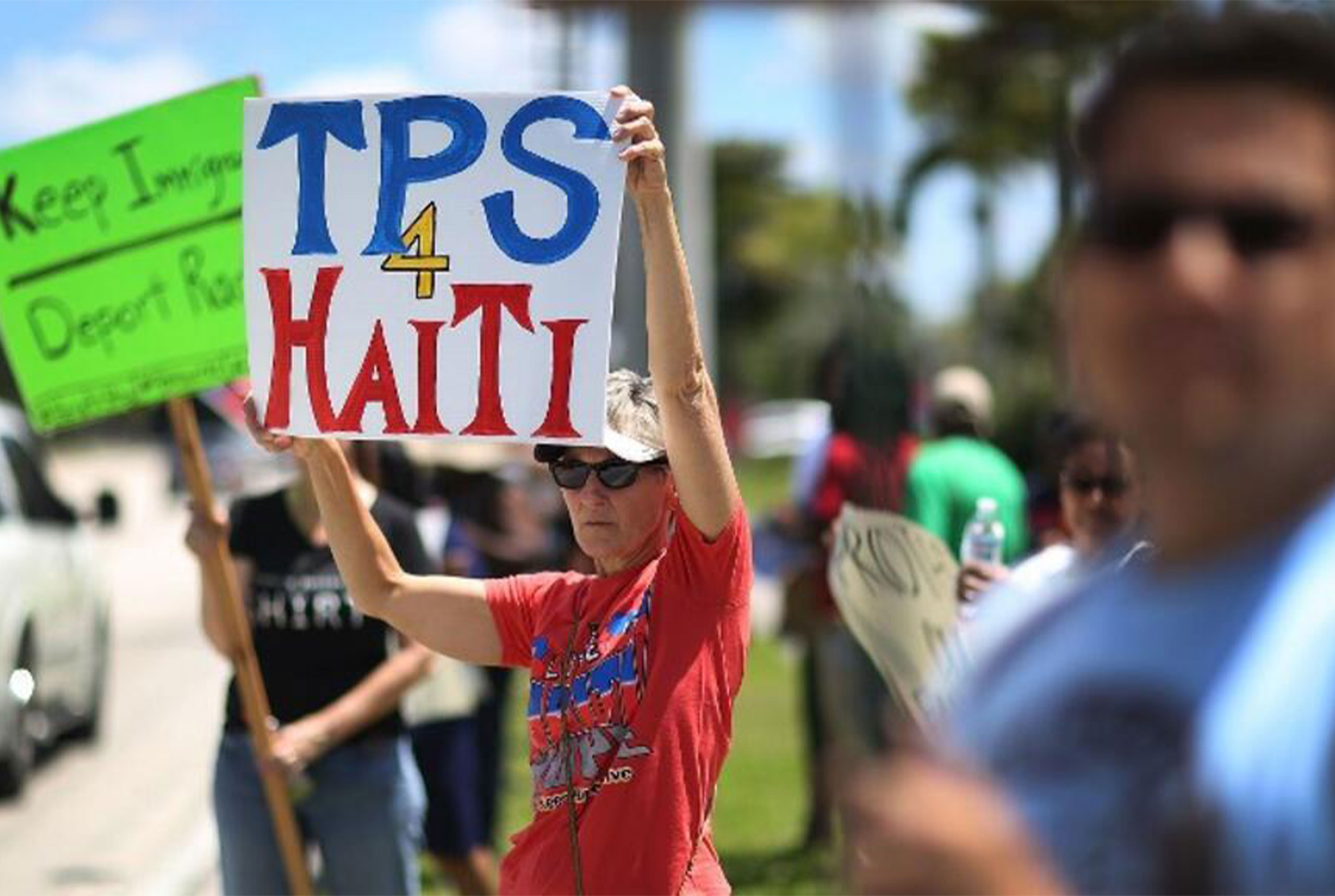 TPS: l'avenir de plus de 300 000 Haïtiens suspendu au bon vouloir des autorités américaines