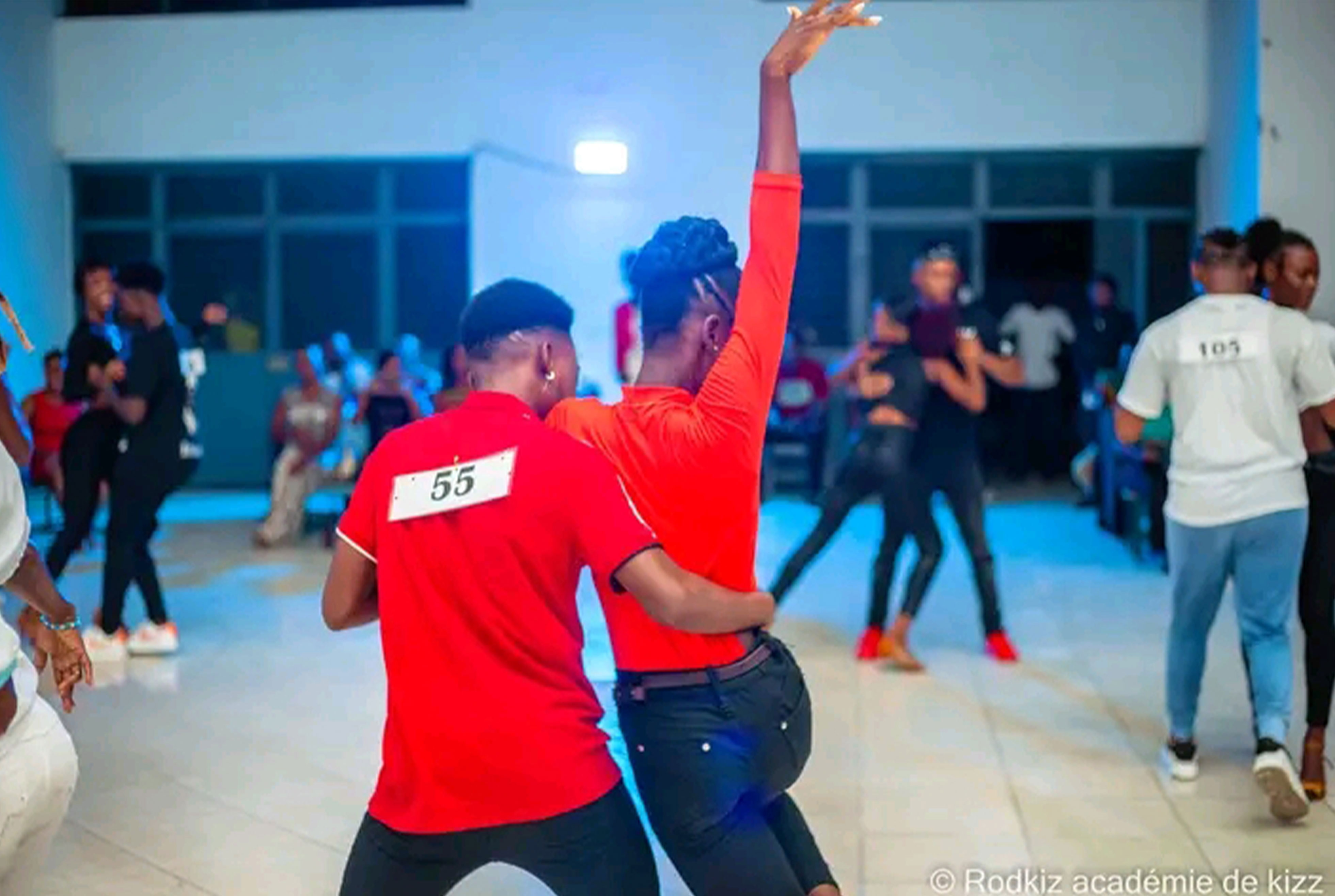 La Kizomba comme école du mouvement : DEP-ARTS Production et NOU SHOW misent sur la transmission