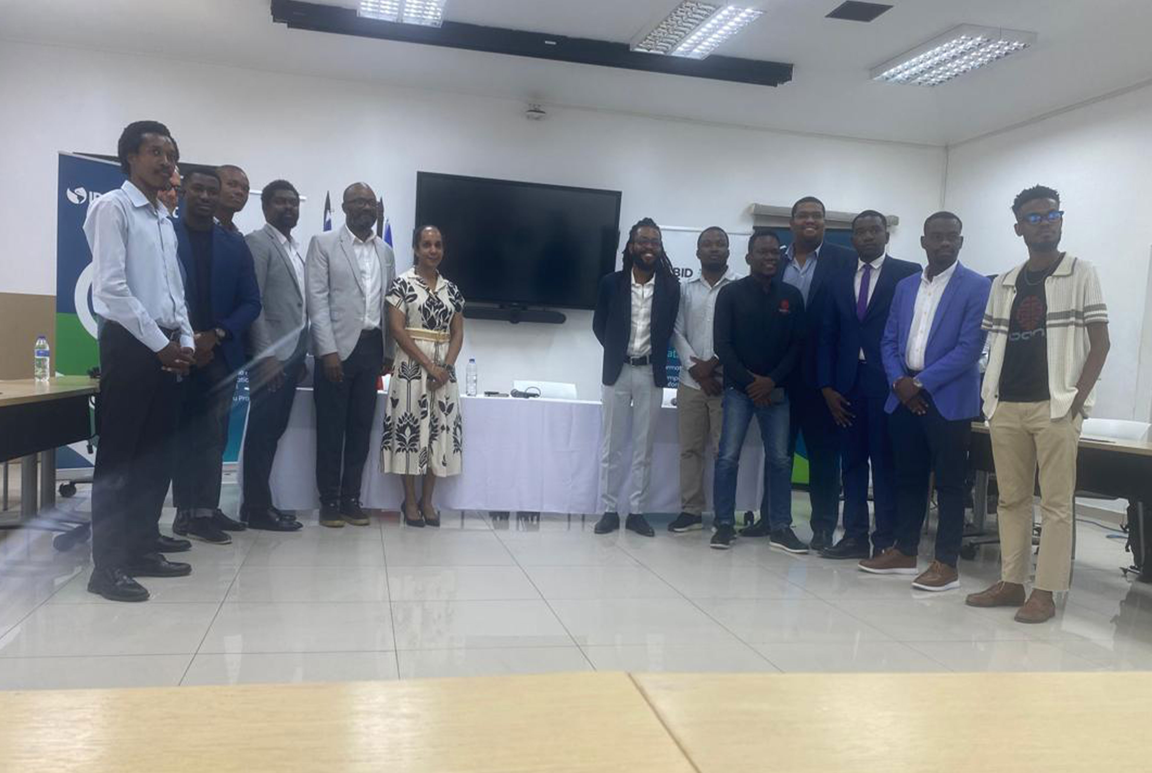 Haïti : Banj et trois organisations s’allient pour une feuille de route nationale sur l’IA